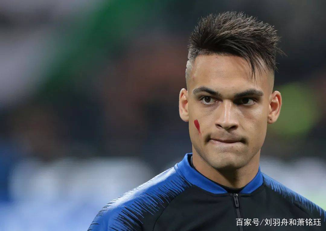 包含德国杯集结日走向成谜，拉齐奥临场应变，质疑声仍在，数据趋势出现新变化的词条