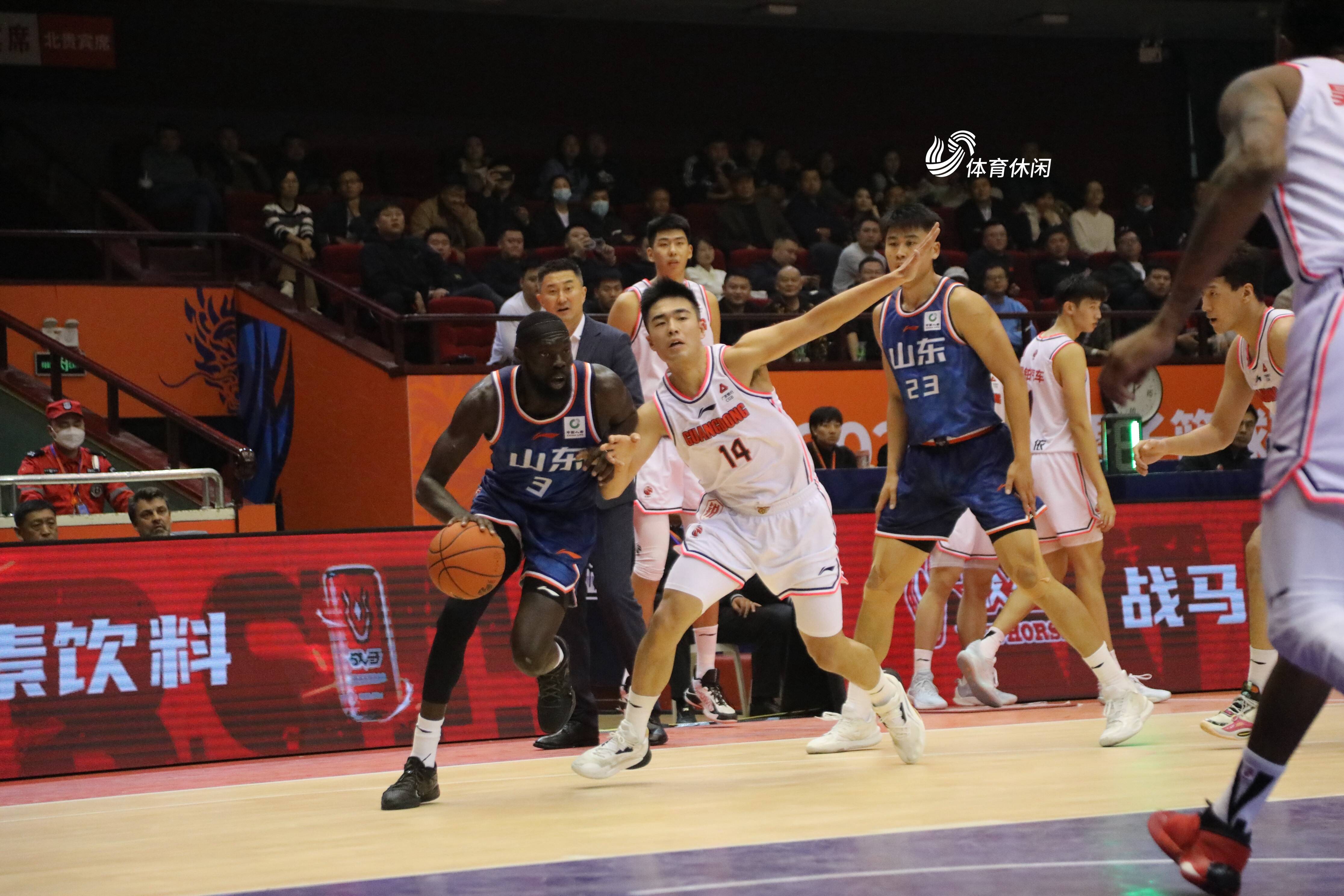 爱游戏-赛前深圳男篮备战CBA常规赛；止住颓势细节曝光；态度坚定；赛程密集仍需轮换的简单介绍